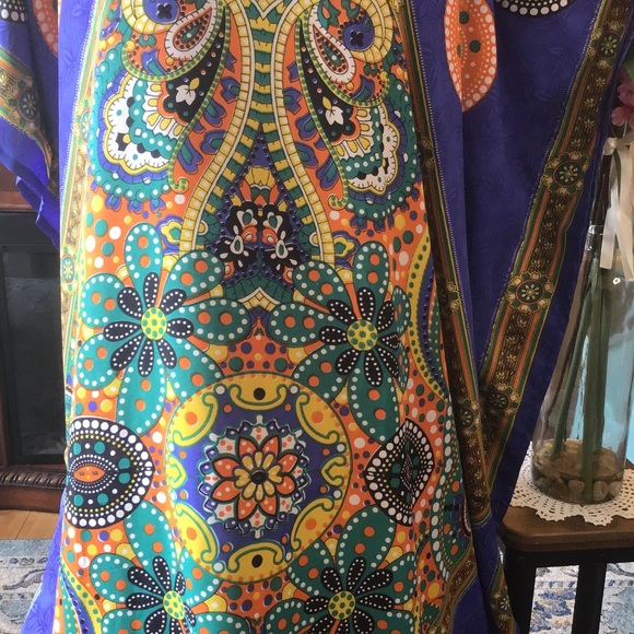 💐NWT GYPSIE BLU MOD FLORAL COVERUP CAFTAN - Picture 4 of 10